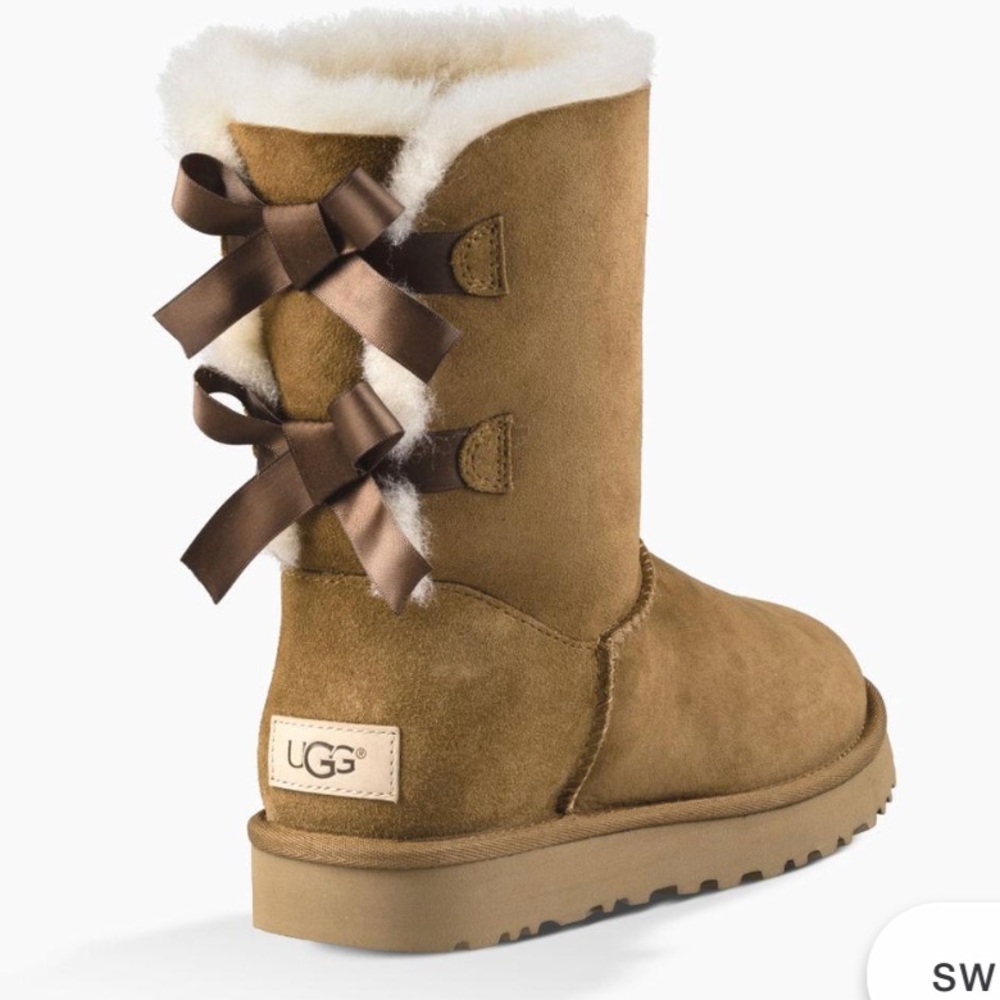 Bailey bow uggs
